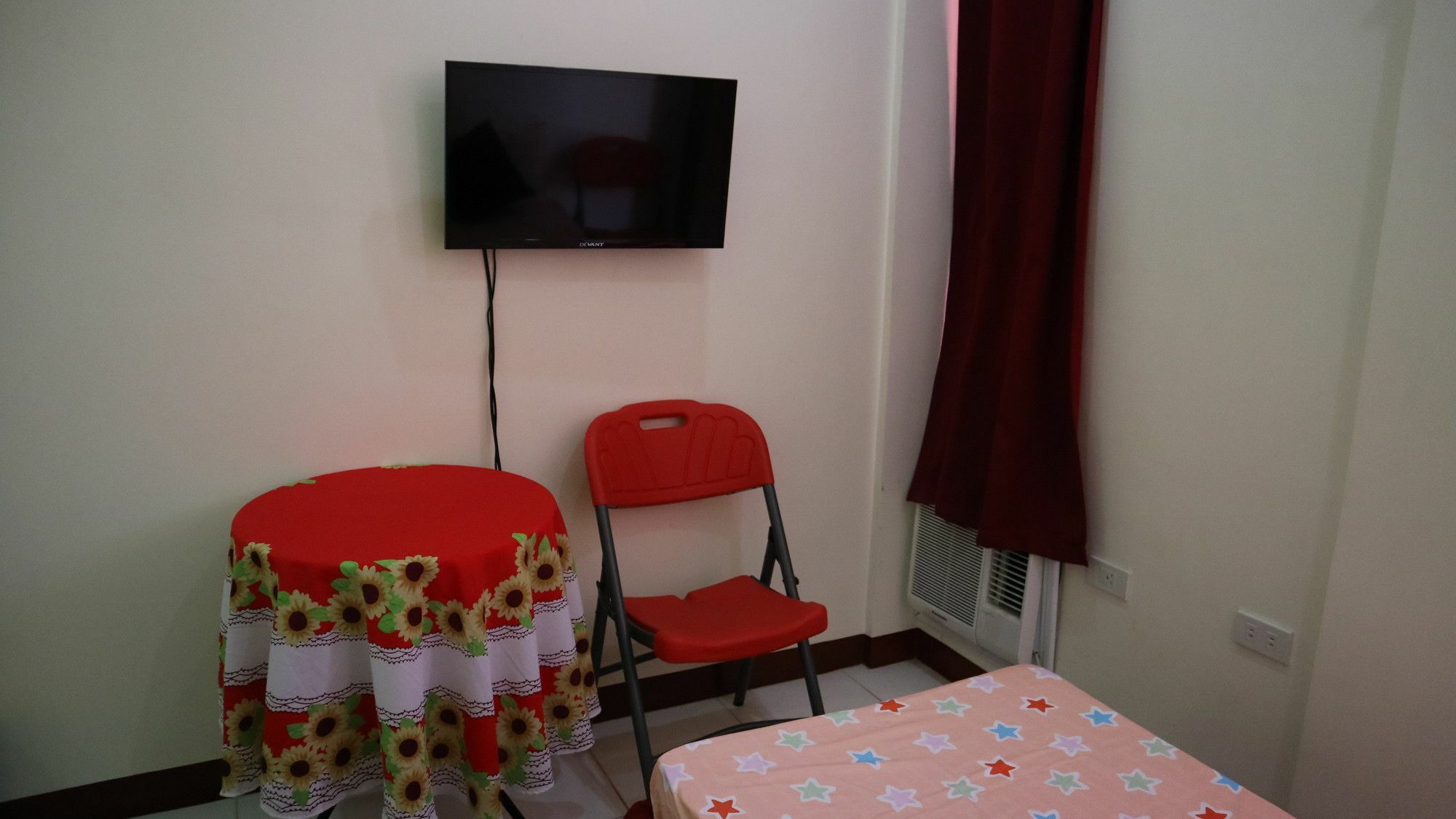C Tower Studio Apartments Puerto Princesa Exterior photo